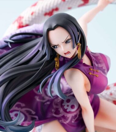 One piece p.o.p a×maximum boa hancock pirate empress statue