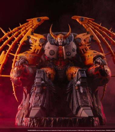Transformers unicron museum scale statue