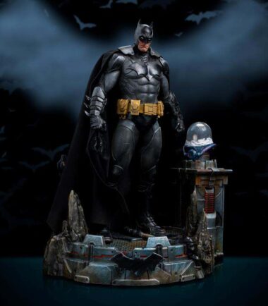 Batman unleashed 1/10 dlx statue